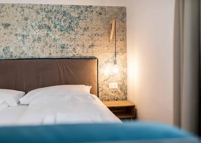 Stay Cooper L Guesthouse Zum Loewen