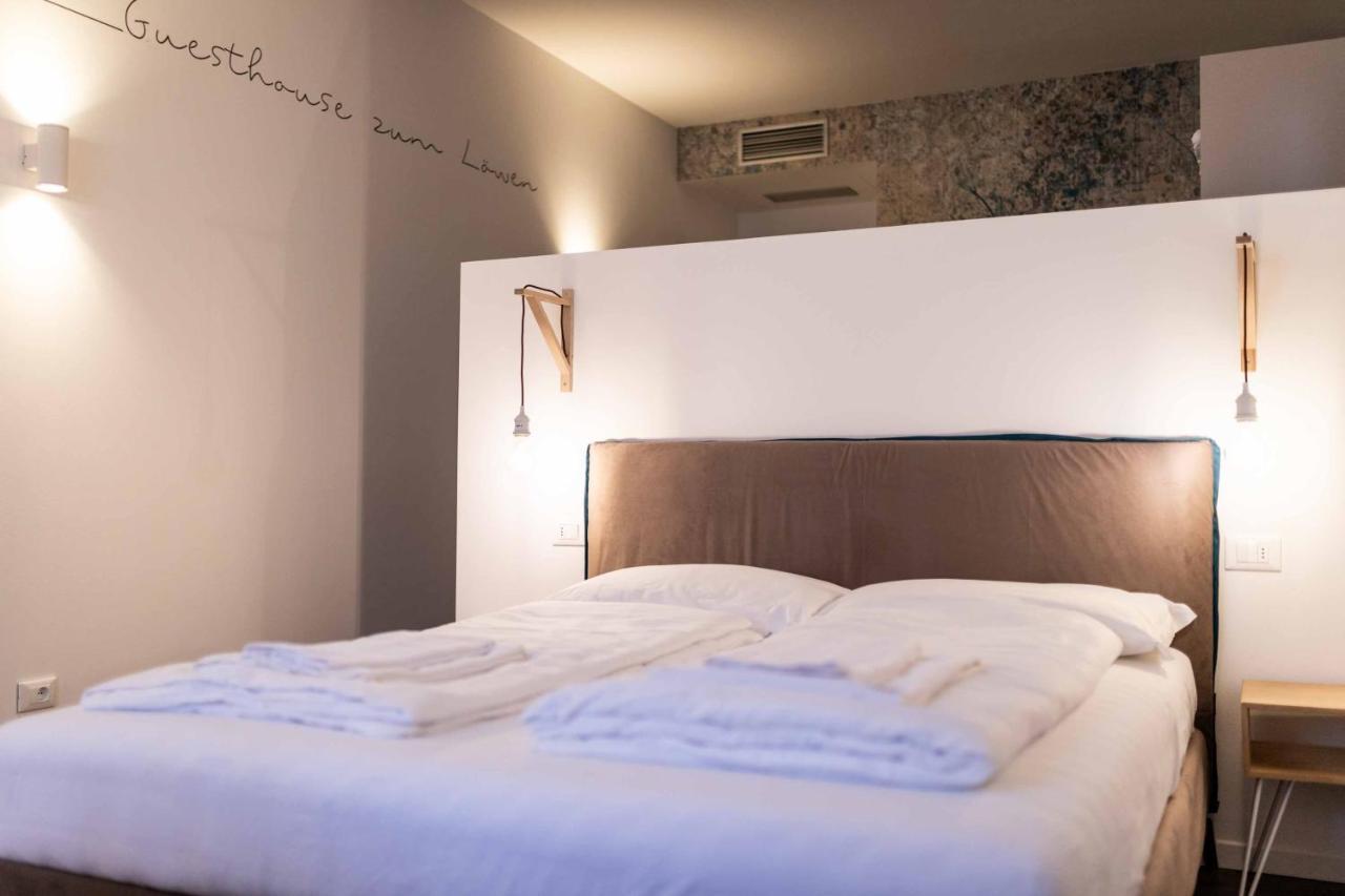 Cooper L Zum Loewen Guest house *