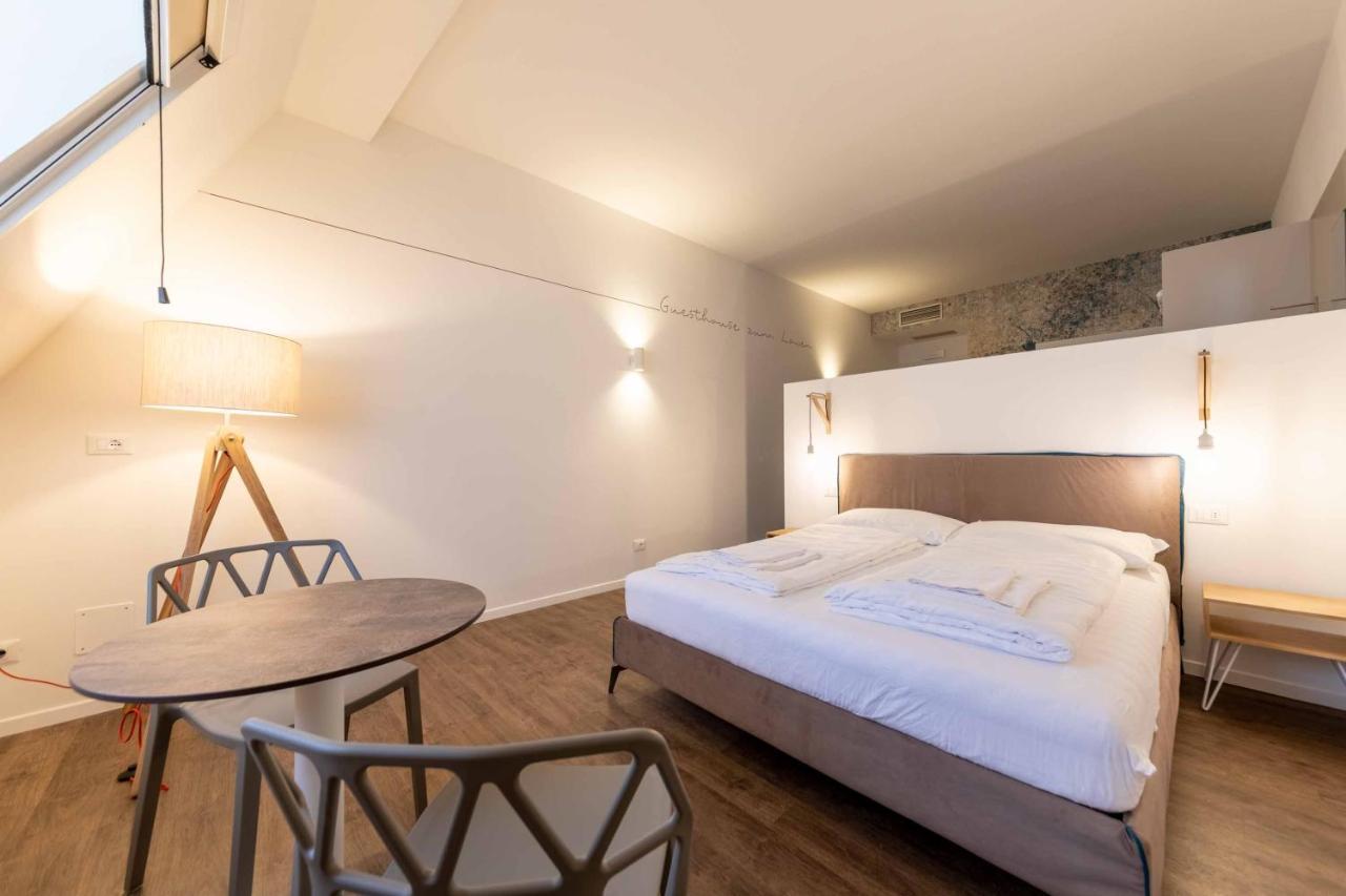 Cooper L Zum Loewen Guest house *